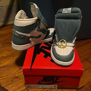 Retro Hi OG Air Jordans. Jean material.